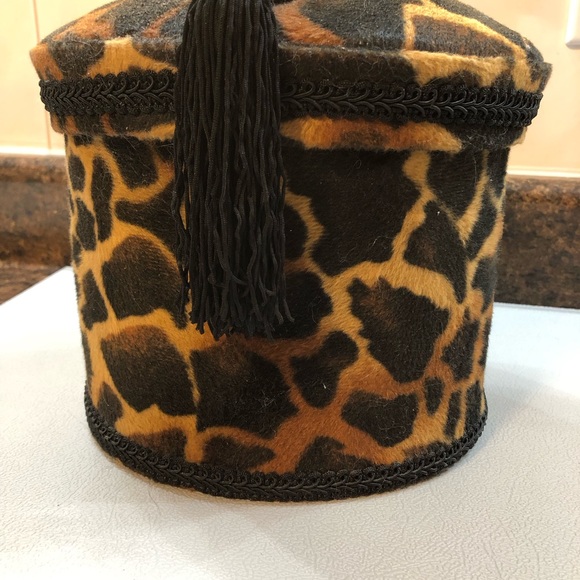 Mini Hat/trinket Box - Picture 8 of 9